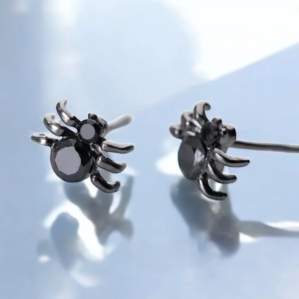 Sparkle & Scare with Halloween Rhinestone Spider Studs🕷️ NWT Black Stud Earrings